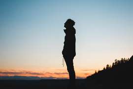 摩羯座女出轨还值得挽回吗?深入剖析情感救赎之路 摩羯座女出轨还值得挽回吗?深入剖析情感救赎之路